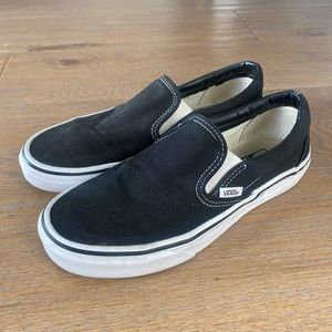 Black slip on Vans women’s size 8